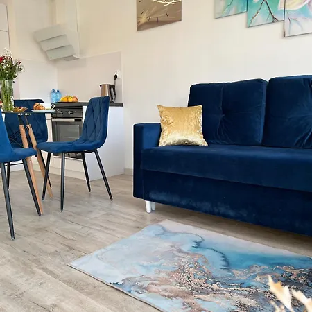 A&r Wenedow Iii, Bezplatny Prywatny Parking كوزتسالين