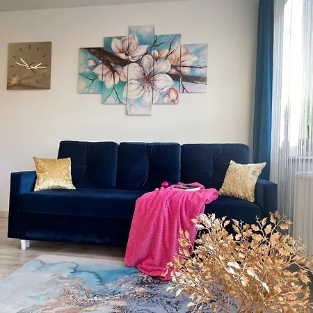 A&r Wenedow Iii, Bezplatny Prywatny Parking Apartmán Košalín